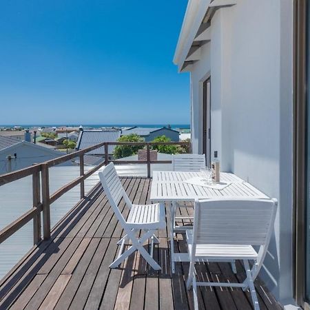 Suikerbekkie Apartment Struisbaai Exterior photo